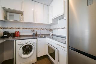 Sky Living para 4 con Parking en Sanchinarro - 2