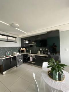 Jina on 77 Independence - 0