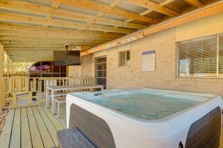 Hot Tub, Pool and Game Room San Antonio Family Gem - 5