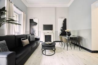 Claudio Coello II - 6