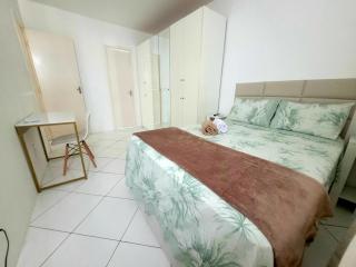 Apartamento próx à Orla Atalaia, com 2 Quartos climatizados - 9