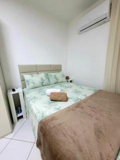 Apartamento próx à Orla Atalaia, com 2 Quartos climatizados - 8