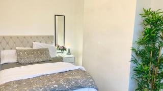 Luxury Spacious Double Room, Mill Hill, London NW7 3BD - 9
