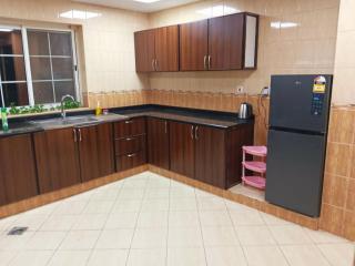 Gorgeous Villa Rooms opposite to Mirdif City Center - 5