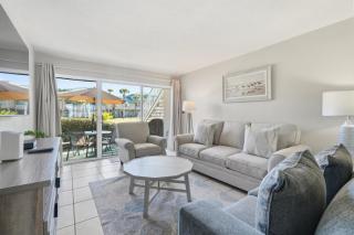 210A - 1BR/1 Bath at Seaspray Condos on Okaloosa Island, Fort Walton Beach, Fl - 8