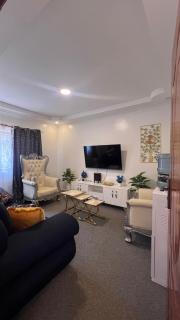 Luxurious Fully Furnished 5 Bedroom All Ensuite Home Runda Woodvale Lane - 8