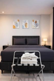 DEast Signature - Family Suites Hotel - 8