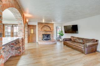 Quiet and Family Friendly! Rural Home Near Mt Shasta - 5