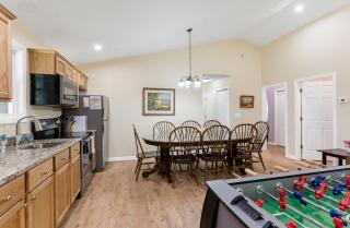 Picture Perfect Dual Home on the Lake - 8