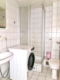 SHK - Monteurwohnung - möbliert WIFI - HAGEN - 2