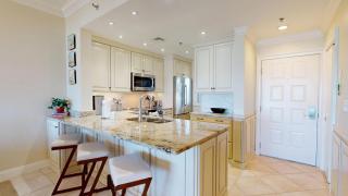 Beach Manor 0310 - 7