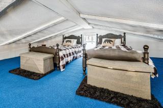 Hot Tub and Game Room Morgan Family Getaway - 1