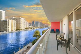 Apt with Private Balcony - Incredible Pool - 7
