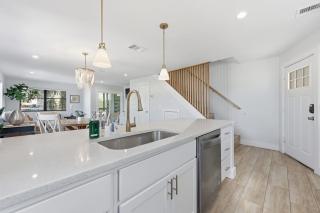 Flip Flops Retreat II - 1