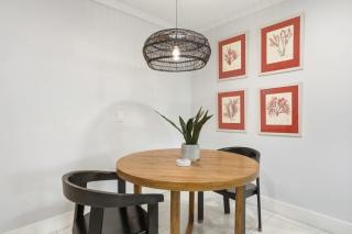 Flip Flops Retreat III - 1