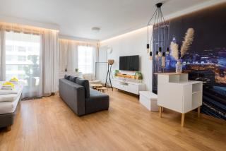 Warsaw Hub ApartHotel - 4