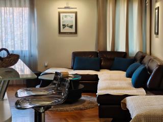 Urban Vibe Apartments 2 - 4