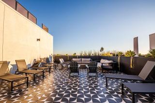 Luxury 1BD Condo in LA with Rooftop City Views, Gym & Free Parking - 6