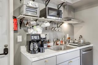 Near Hospitals and Metro Access Studio in Cheverly - 6