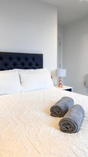 2Bed 2Bath Balcony Smart TV 20mins to Airport Gym - Manchester - 9