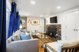 Hummingbird Cottage-MCA #50070 - 6