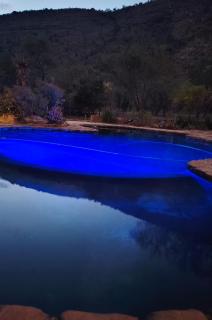 Shoulder Mountain Products Farm Chalet - 2