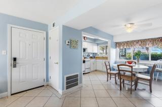 212A - 1BR/1 Bath at Seaspray Condos on Okaloosa Island, Fort Walton Beach, Fl - 7