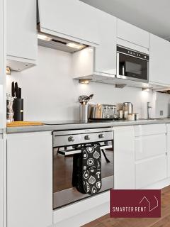 Richmond - Private Courtyard Pets Welcome - 3