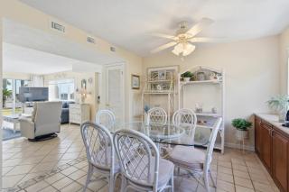 217 - 1BR/1 Bath at Seaspray Condos on Okaloosa Island, Fort Walton Beach, Fl - 3