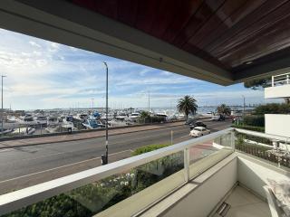 Apartamento frente al puerto con vista a la marina - 4