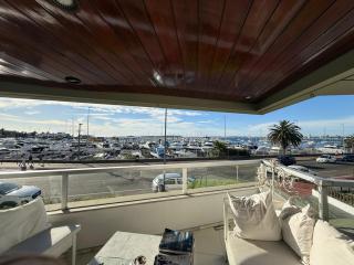 Apartamento frente al puerto con vista a la marina - 0