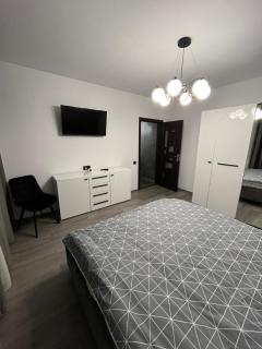 Ideal House Rent - 5