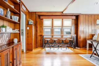 Comfortable Cabin on Lake and 20 min from Ski Hill and Alpine Valley - 6