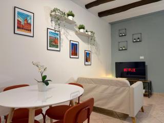 Street Angels Apartment - 6