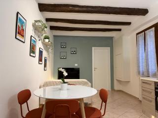 Street Angels Apartment - 2