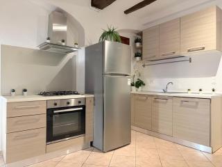 Street Angels Apartment - 1