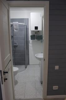 Green Hill Apartments - 9