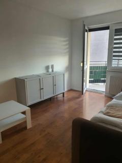 Nocleg Jakubskie 3 pokoje, balkon, lokalizacja & komfort - Toruń - 1