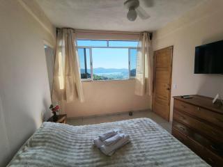 Cozy apartment with ocean view - 4