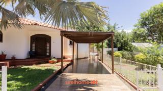 Casa de Veraneio em Foz do Iguacu com Jardim - 1