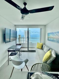 Vista panorámica al mar Piso 30 Ed Torre 811 - 0