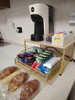 SWEET STAY - WiFi gratuito, Metro vicinanze, Garage & Bikes - su richiesta - 8