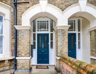 Spacious 1BR Apt near Bedford Stn & Town Centre - 6