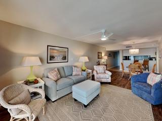 Regency Towers 704 West - Million Dollar View - 6