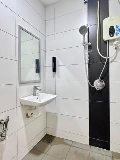 302 1B1B Nusa Bestari-Near Bkt Indah Riverview Inn - 4