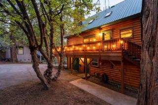 Happy Trails-Family Style Log Home Winter Escape - 7