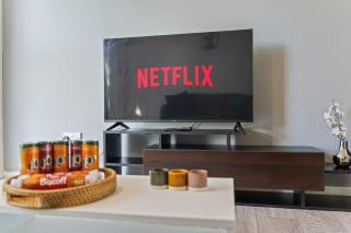 Contemporary 2-Bed Apartment in Birmingham, A Spacious Stay with Parking - Birmingham - 6