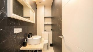 NEW! Stunning modern 2BR apt next to Feria - 1