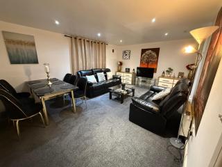 Guildford Court Apartment in Colchester - 8