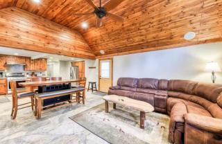 Villager in the Heart of Shaver Family Friendly - 1